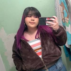 Meet your Posher, Yasmin